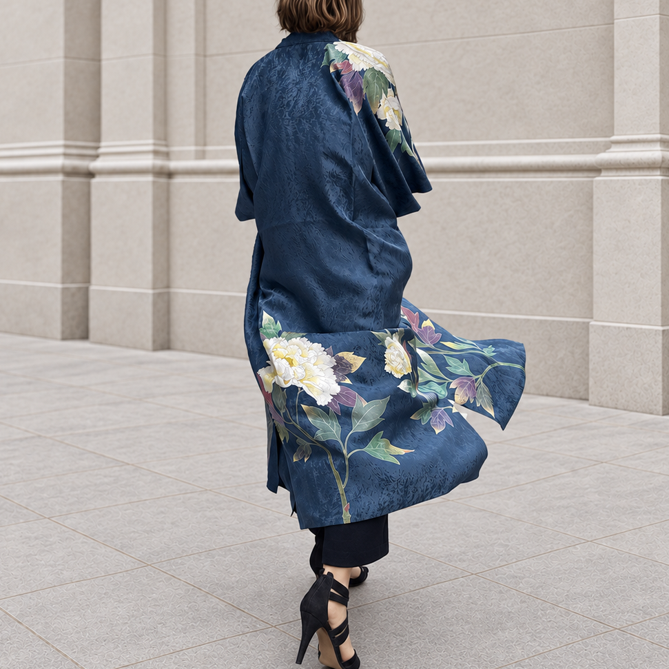 The Kimono Masterpiece Robe - KagaYuzen
